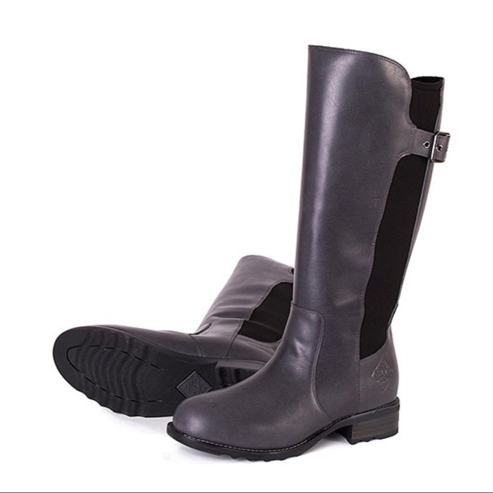 Gray Leather Como Muck Boots